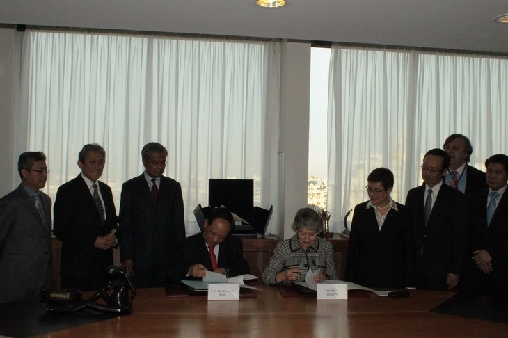 L’ASEAN et l’UNESCO signent un accord-cadre de coopération  - ảnh 1